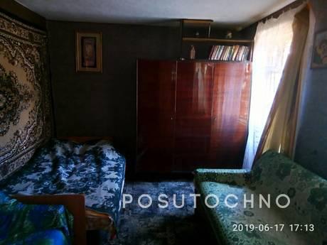 I rent a house. In June, 300 UAH, Chernomorsk (Illichivsk) - apartment by the day