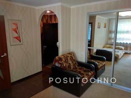 TC Center Ukraine Meduniver Kozak Palace, Zaporizhzhia - apartment by the day
