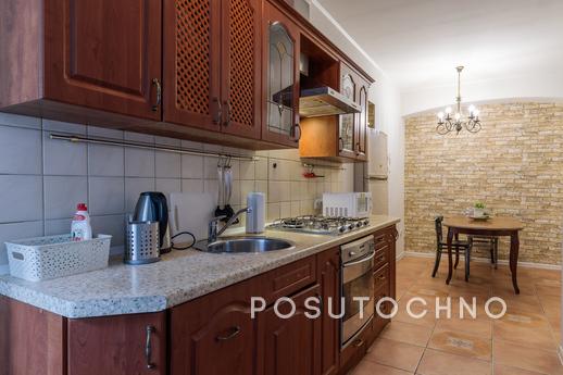 Daily rent 3-room apartment, Saint Petersburg - apartment by the day