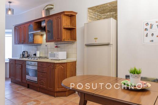 Daily rent 3-room apartment, Saint Petersburg - apartment by the day