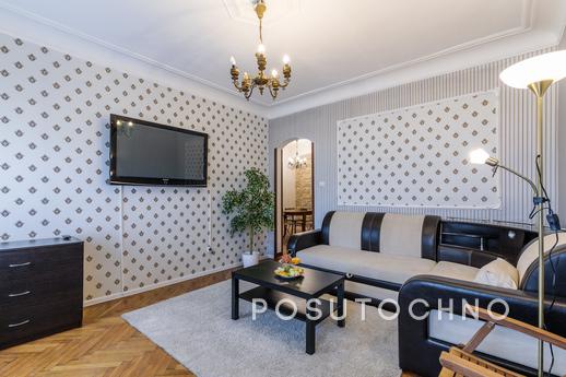 Daily rent 3-room apartment, Saint Petersburg - apartment by the day