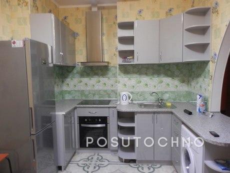 2-х ком-ва квартира в центрі, подобово, Одеса - квартира подобово