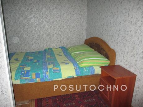 Its! Rent 1 chaya / Kaverina, Dnipro (Dnipropetrovsk) - apartment by the day