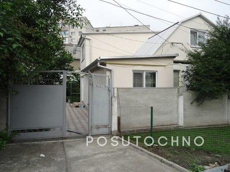 Rent a house in the center of the city, Chernomorsk (Illichivsk) - apartment by the day