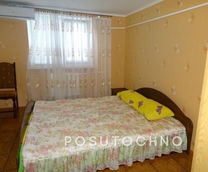 Rent a house in the center of the city, Chernomorsk (Illichivsk) - apartment by the day