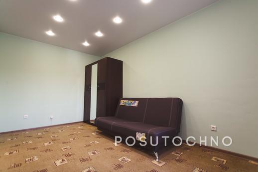 The apartment is in a new building, Тюмень - квартира подобово