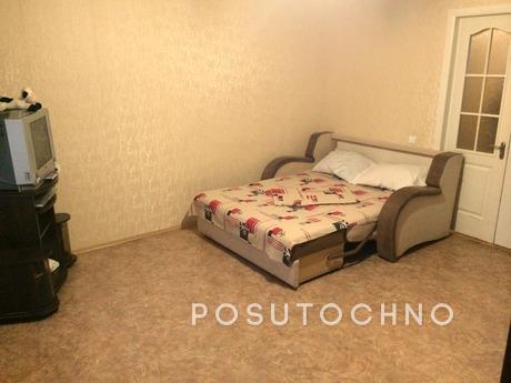 Rent our 2-bedroom apartment, Chernomorsk (Illichivsk) - apartment by the day