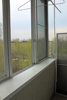 2 Bedroom apartment Komsomolskaya 67, Komsomolsk-on-Amur - apartment by the day