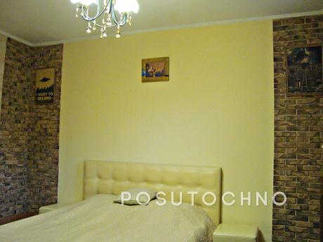 I rent a house on the bank of the Dniepe, Dnipro (Dnipropetrovsk) - apartment by the day