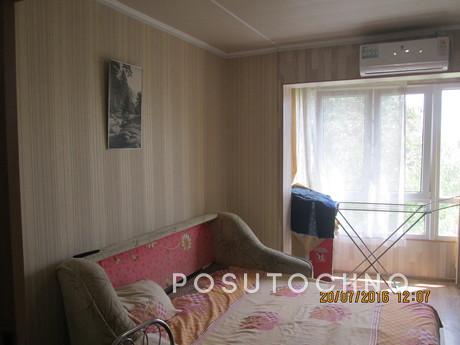Комфортна квартира подобово, Сімферополь - квартира подобово