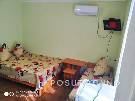 Rent rooms by the day, Henichesk - apartment by the day