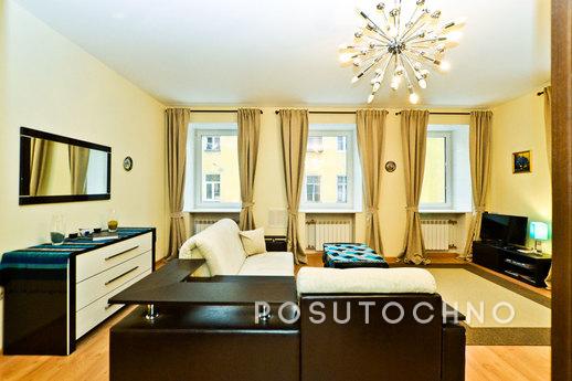 Rent in the center of St. Petersburg, Saint Petersburg - apartment by the day