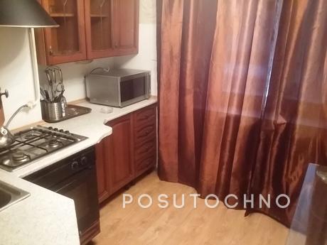 2 bedroom apartment for rent, Хімки - квартира подобово