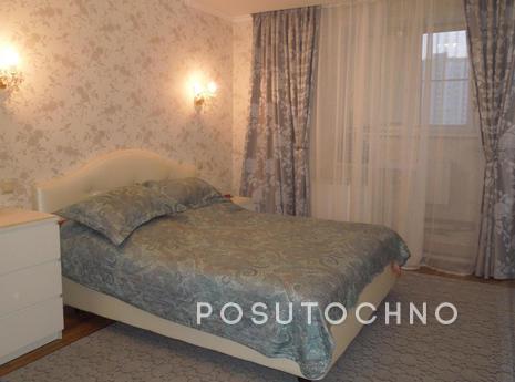 Rent apartment for comfortable living near the metro, with a
