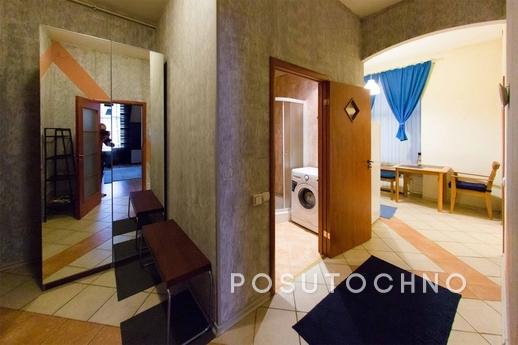 Cozy apartment near the Moscow railway, Санкт-Петербург - квартира подобово