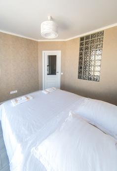 Apartments on the Red 176, Краснодар - квартира подобово