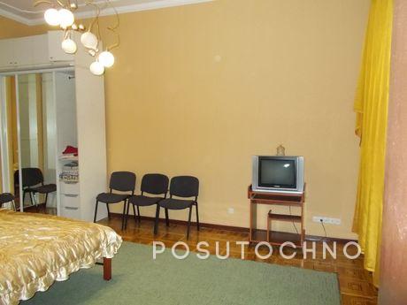 2-к квартира 90м 6 мест ул Дерибасовская, Одесса - квартира посуточно