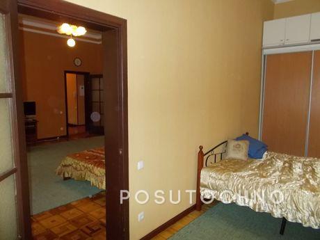 2-к квартира 90м 6 мест ул Дерибасовская, Одесса - квартира посуточно