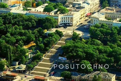 Двухкомнатная квартира 90м 6 мест Центр, Одесса - квартира посуточно