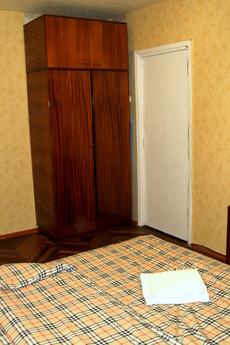 Apartment for New Darnitsa, Kyiv - apartment by the day