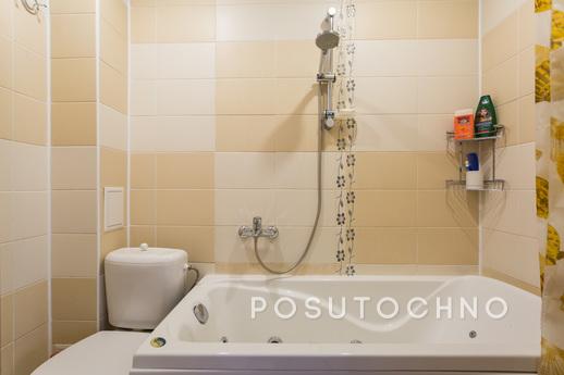 1 bedroom apartment near the metro, Moscow - apartment by the day