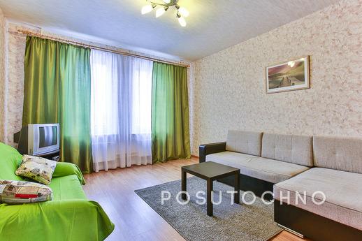 Large 2-bedroom apartment, Подольськ - квартира подобово