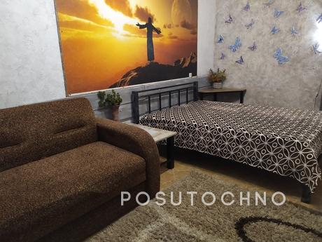 Відмінна 1-комн.квартира , самий центр Хмельницького, біля 