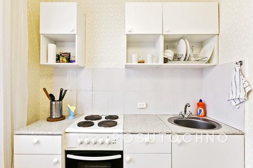 Cozy apartment near the metro, Москва - квартира подобово