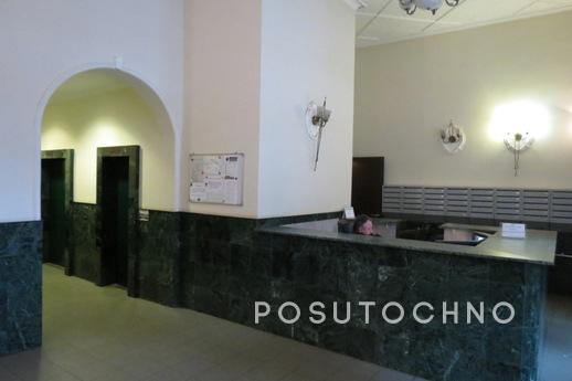 Exclusive apartment with glass roof, Moscow - apartment by the day