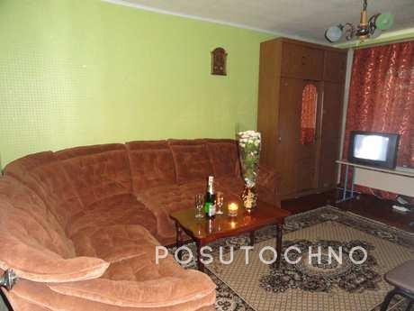 Rent 2-bedroom apartment daily, hourly, monthly. Kovalevka T