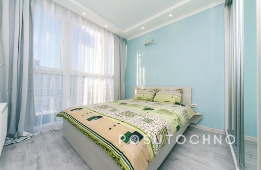 I will rent my one-bedroom apartment in Darnytskyi district 