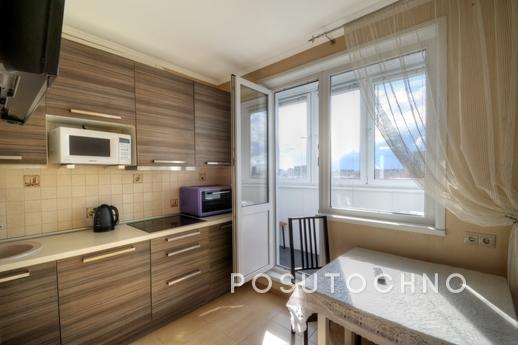 Luxury apartments at the metro station, Moscow - apartment by the day