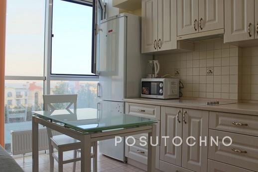 26 Pearl in Arcadia! (st. Genuєzskaya), Odessa - apartment by the day