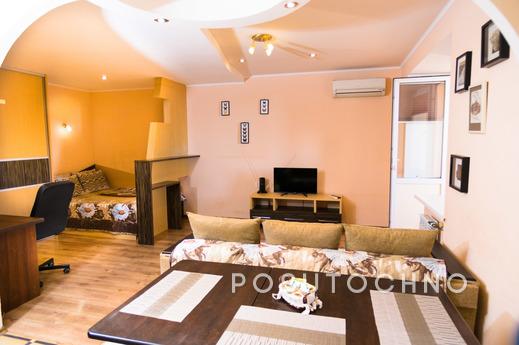 Spacious 1-bedroom studio in the center, Rostov-on-Don - apartment by the day