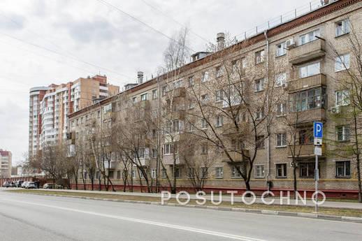 Daily st. State Farm 53k1, Moscow - apartment by the day