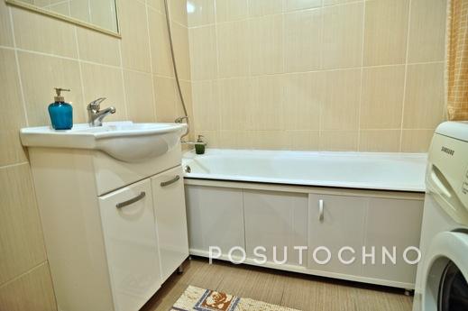 Sunny apartments (Qiwi), Saint Petersburg - apartment by the day