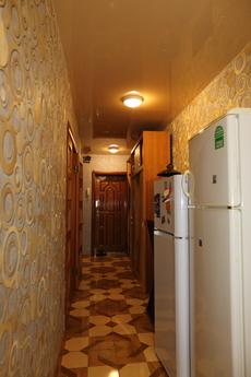 3 com. apartment in Berdyansk by the sea, Berdiansk - apartment by the day