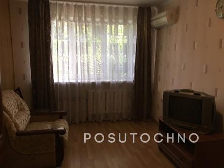 1 bedroom apartment near the sea, Chernomorsk (Illichivsk) - apartment by the day