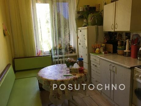 2 bedroom apartment for rent, Chernomorsk (Illichivsk) - apartment by the day