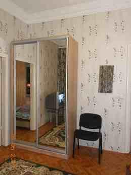 2-room apartment Rishelievskaya center, Odessa - apartment by the day