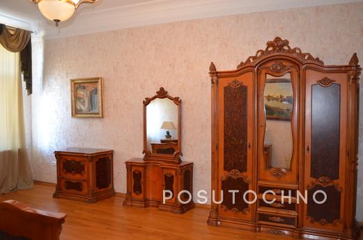 Apartment in Kronversky 77, Saint Petersburg - apartment by the day