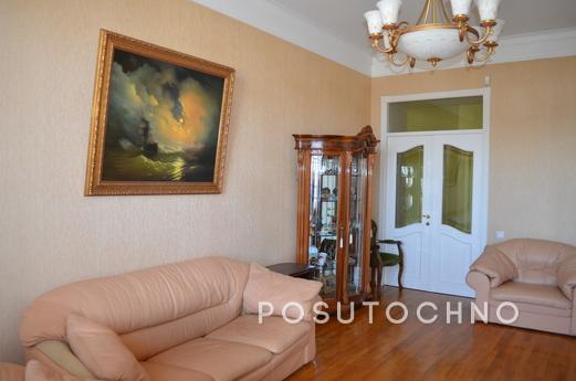 Apartment in Kronversky 77, Saint Petersburg - apartment by the day