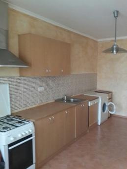 Rent daily 2-bedroom. Flat, Chernomorsk (Illichivsk) - apartment by the day