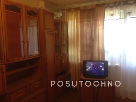 Rent one bedroom apartment, Chernomorsk (Illichivsk) - apartment by the day