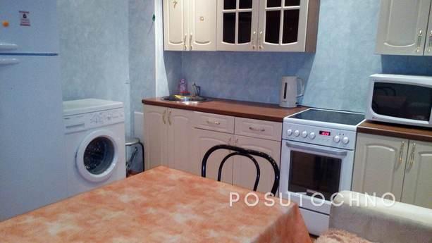 Comfortable apartment, Surgut - apartment by the day