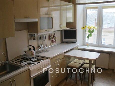 Cozy 1 bedroom apartment, Odessa - apartment by the day