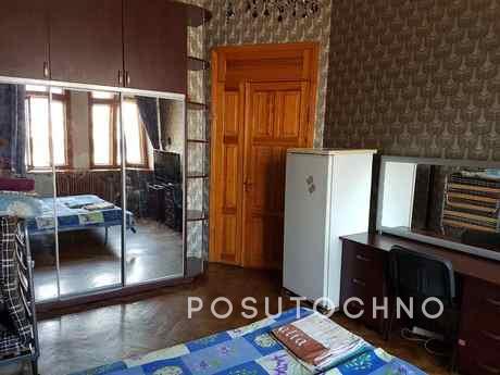 Room near the beaches, Odessa - apartment by the day