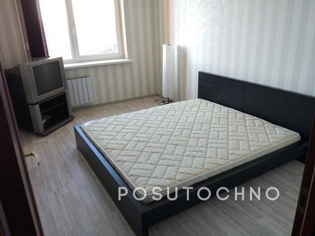 ▶ Facilities. 6 beds: → Wide (180 cm.) Double bed. → Corner 