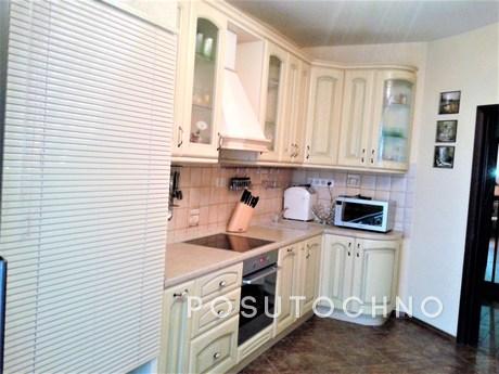 Apartment for rent near the metro, Moscow - apartment by the day