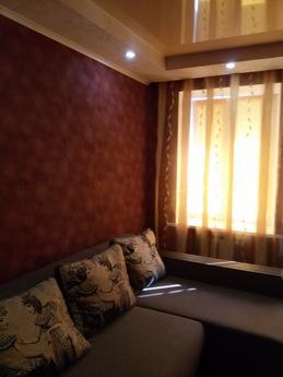 I offer you Zaporozhye daily, hourly cozy 2-room apartment u